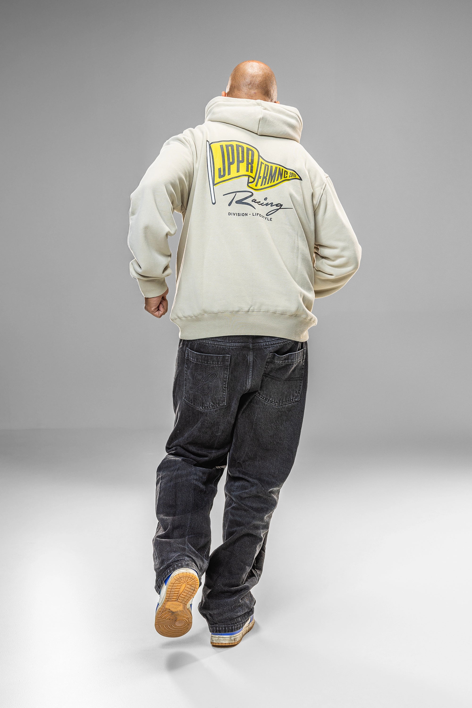 HOODIE SEE ME