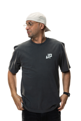 T-SHIRT TAPED