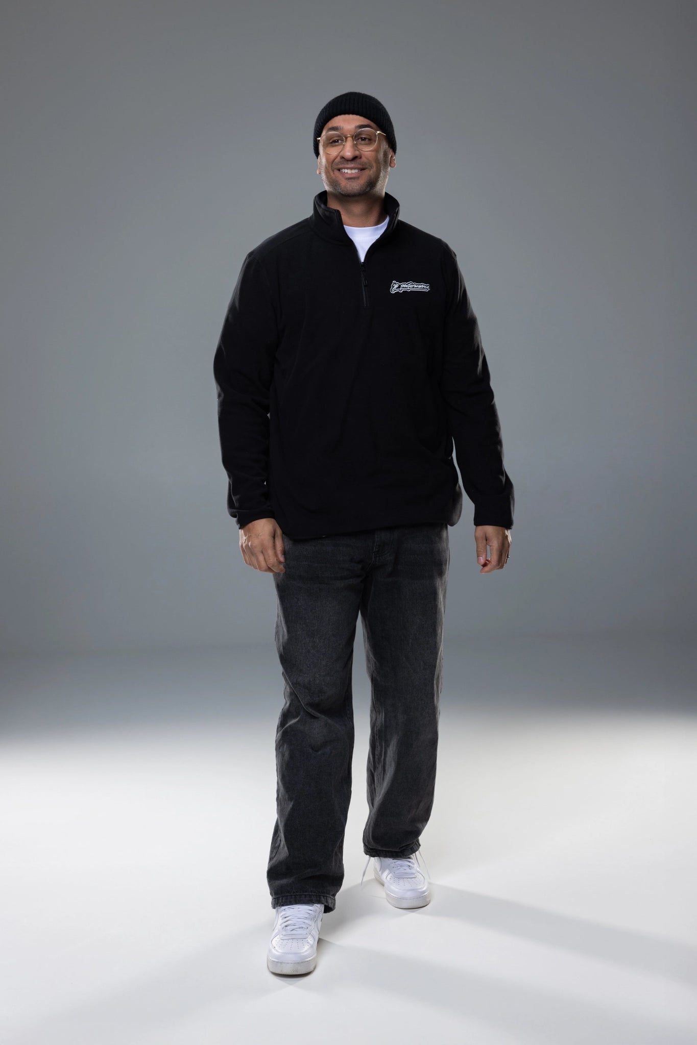 ESSENTIAL FLEECE 1/4 ZIP BLACK
