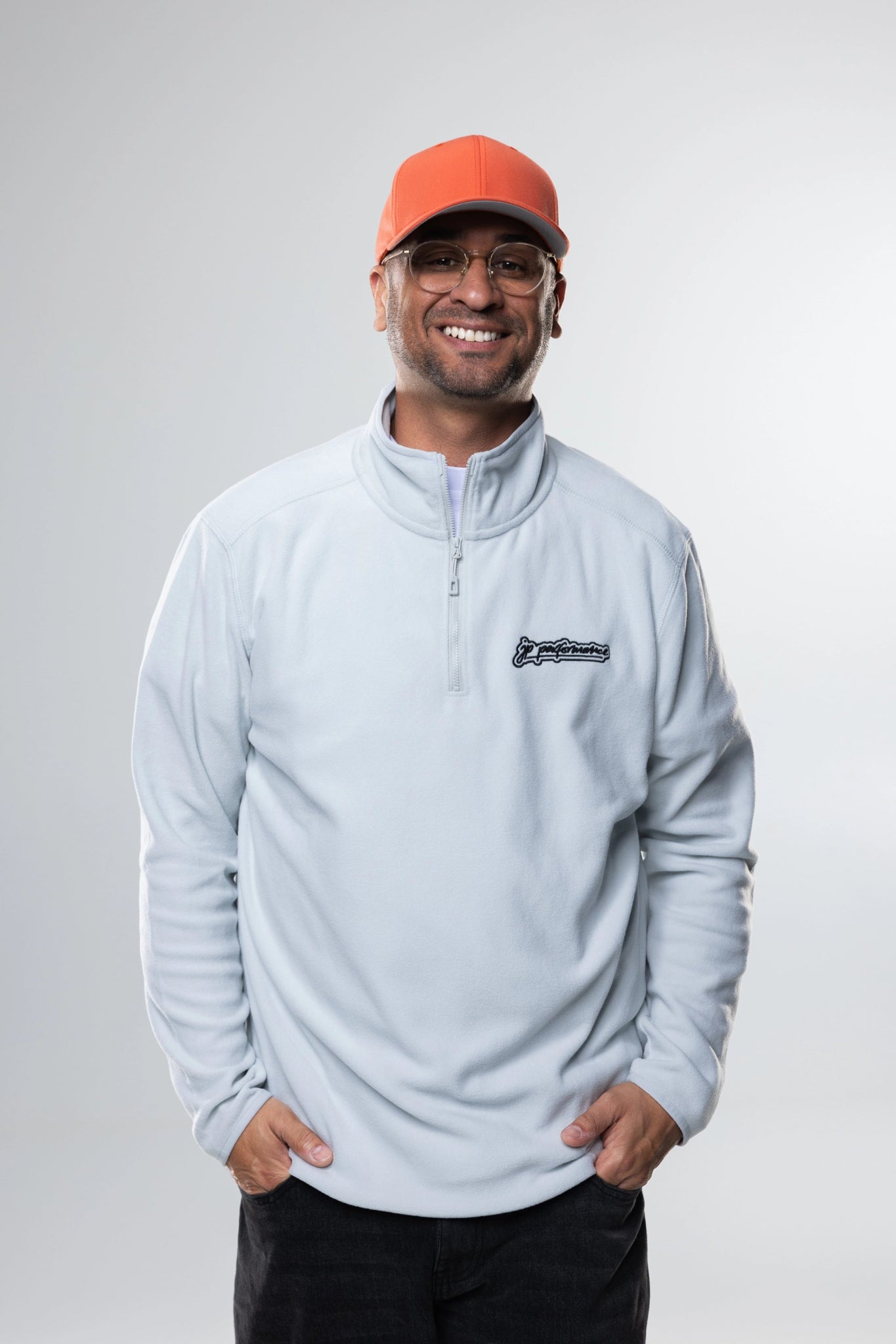 ESSENTIAL FLEECE 1/4 ZIP GREY